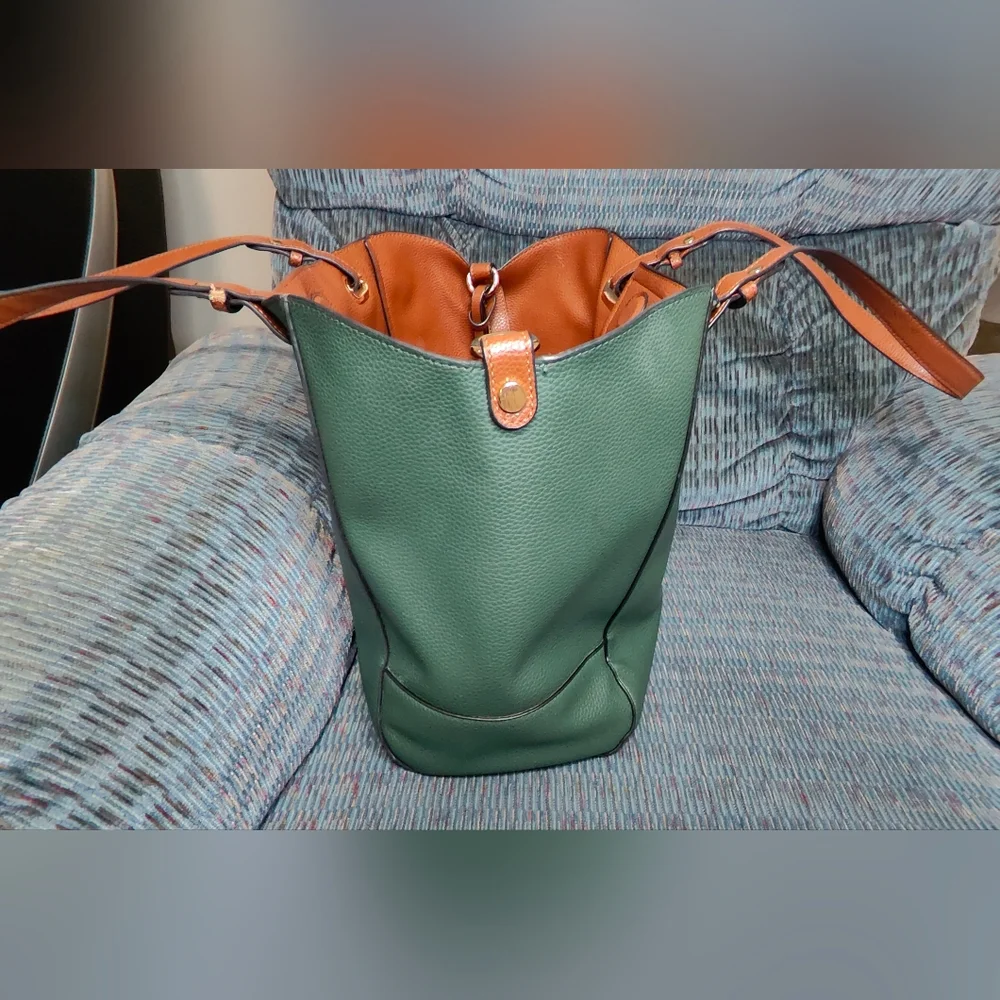 GH Bass & Co Green & Brown Tote Bag Purse w/ Zipper Pouch
